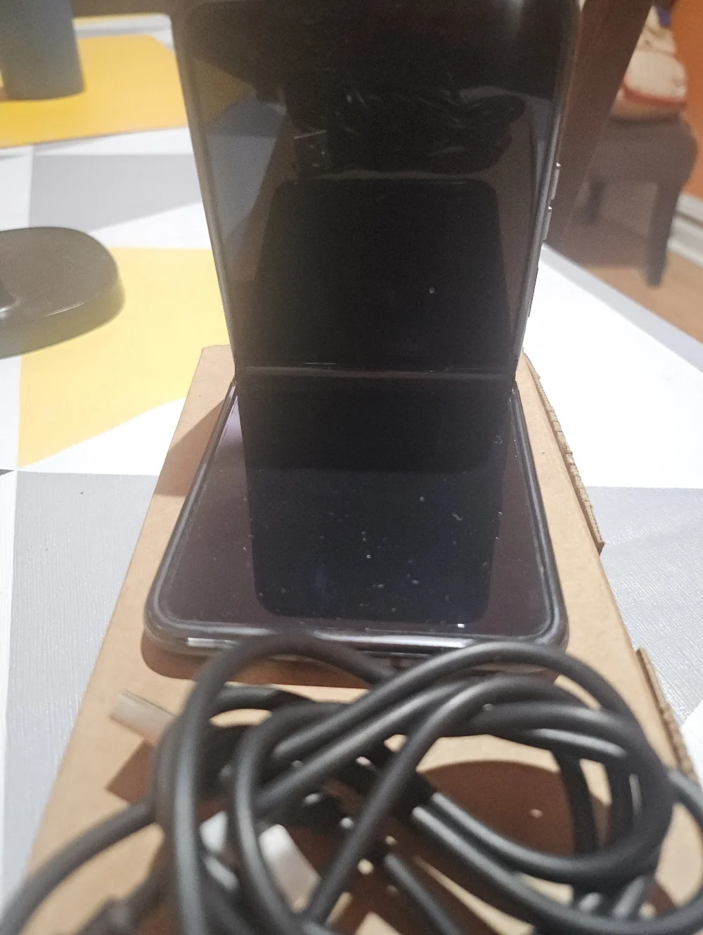 Motorola Razr Plus 40 Ultra 256GB Flip phone